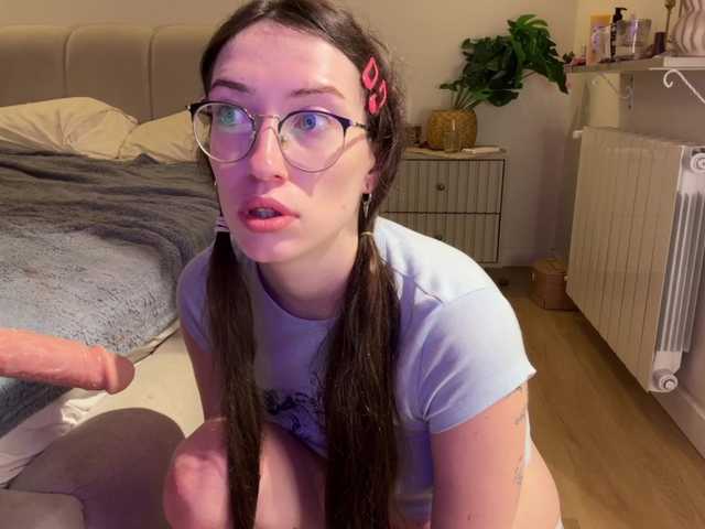 KellyyBeryy live cam on BongaCams