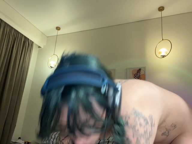 KellyyBeryy live cam on BongaCams