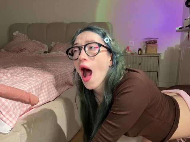 KellyyBeryy live cam on BongaCams