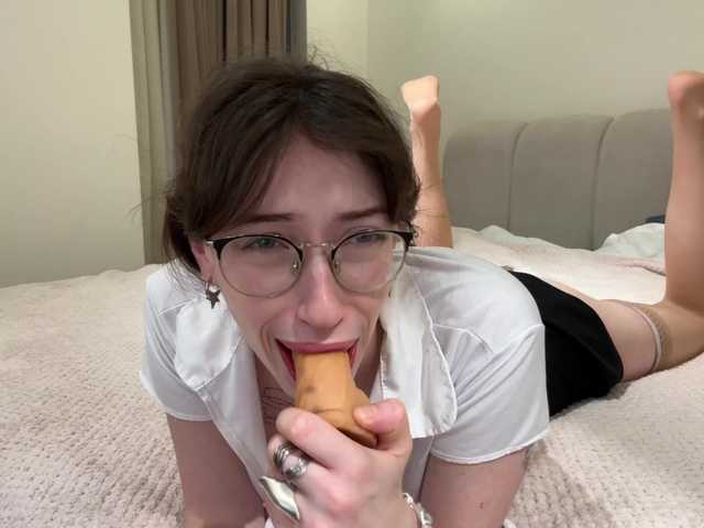 Live трансляция KellyyBeryy - Runet.cam
