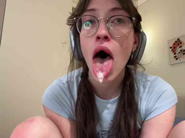 KellyyBeryy webcam