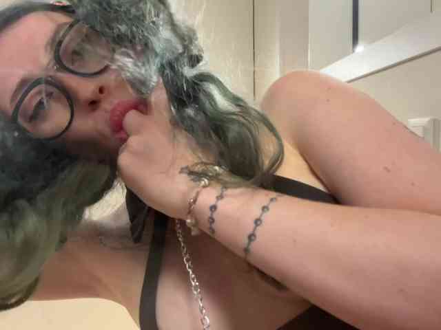 KellyyBeryy webcam