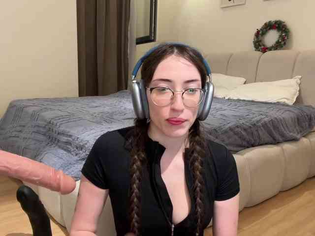 KellyyBeryy Live Webcam on BongaCams