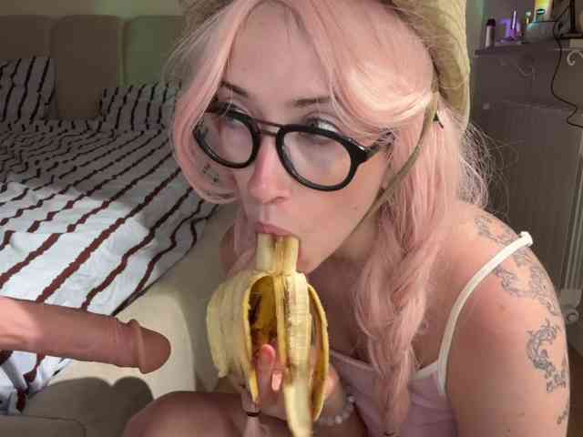 KellyyBeryy Sex Cam Show