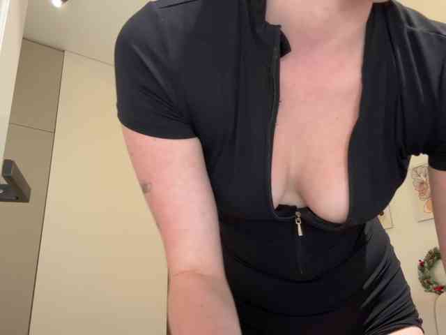 KellyyBeryy webcam