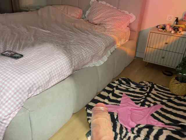 KellyyBeryy webcam