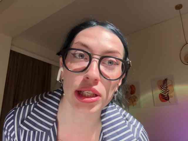 KellyyBeryy webcam