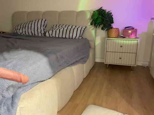KellyyBeryy Sex Cam Show