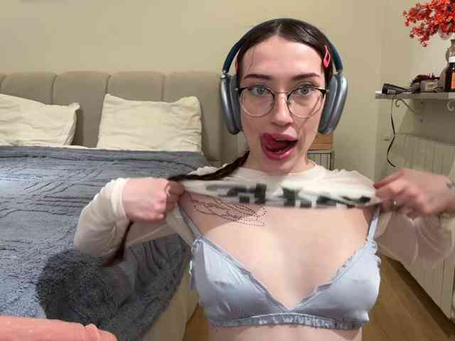 KellyyBeryy webcam
