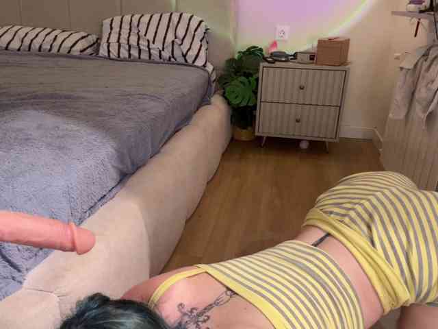 KellyyBeryy webcam