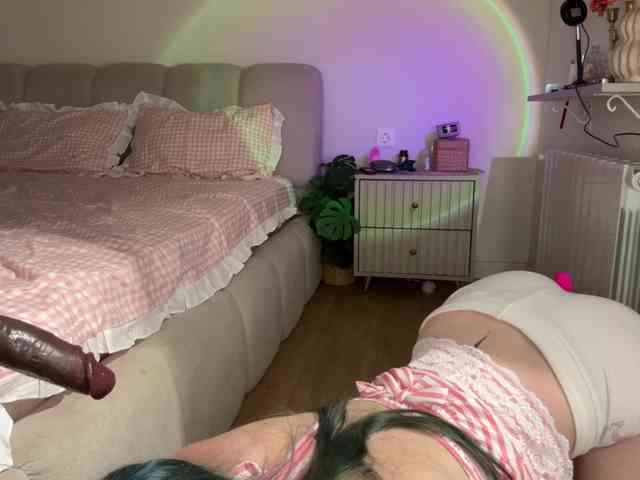 KellyyBeryy webcam