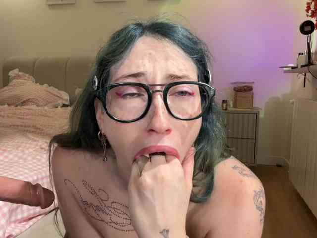 KellyyBeryy webcam