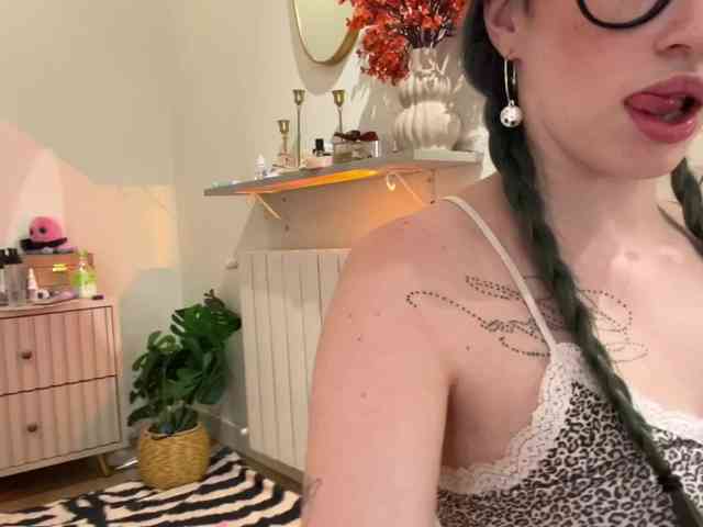 Модель: KellyyBeryy