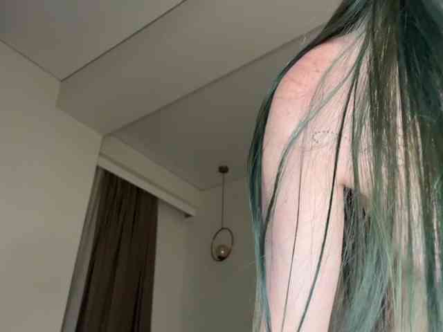 KellyyBeryy webcam