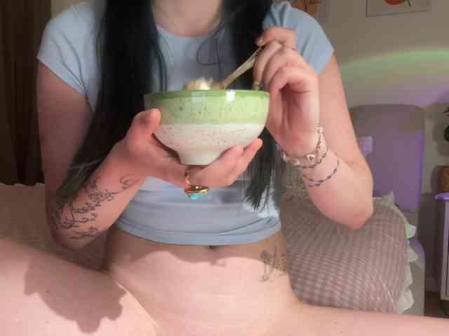 KellyyBeryy webcam