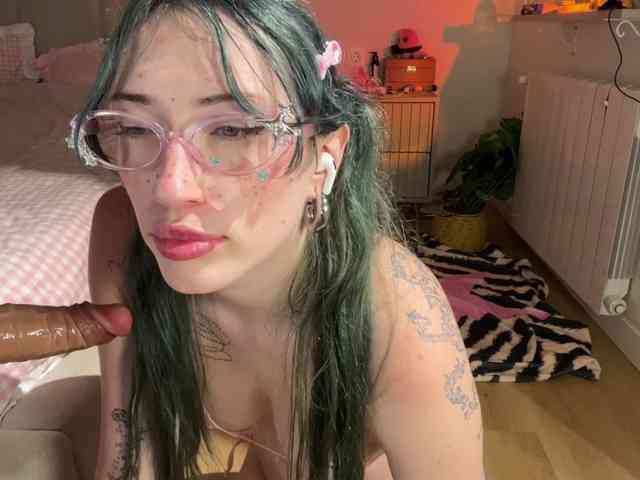 KellyyBeryy webcam