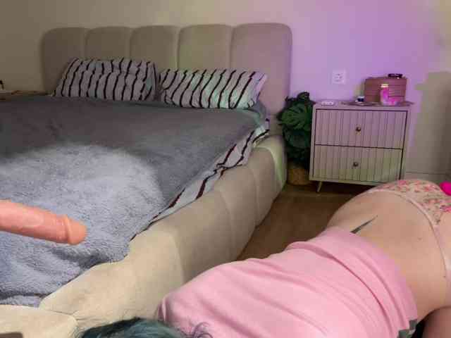 KellyyBeryy webcam