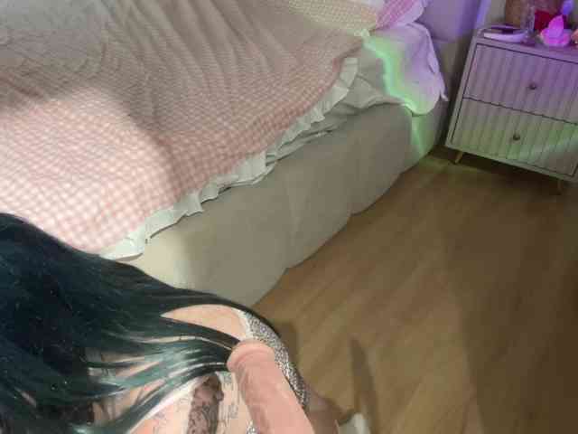 KellyyBeryy webcam