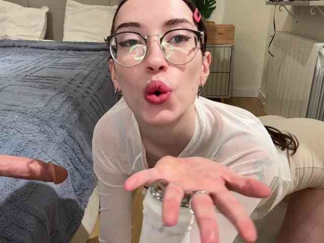 KellyyBeryy webcam