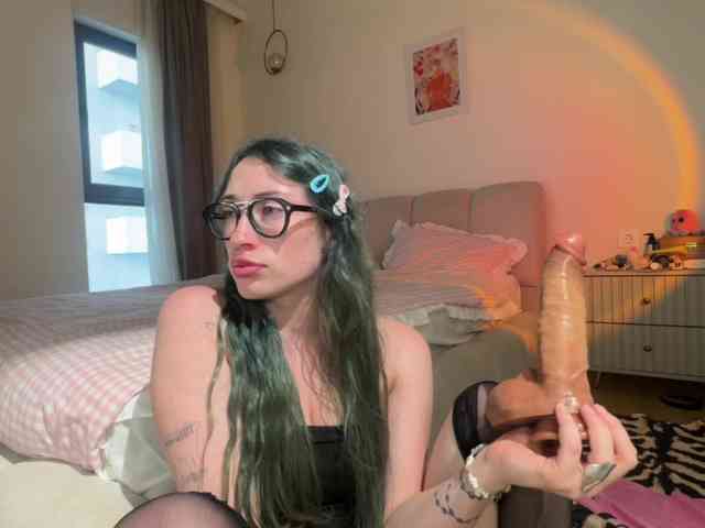 KellyyBeryy webcam