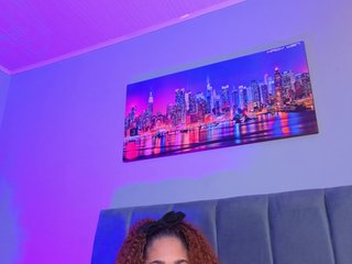 ninna-curly Porn Show