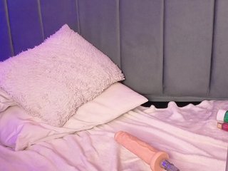 ninna-curly Porn Show