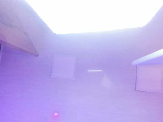 ninna-curly's BongaCams show and profile