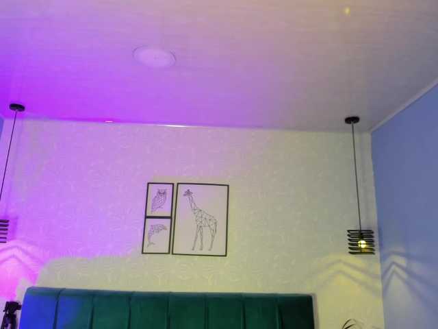 ninna-curly's BongaCams show and profile