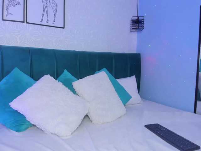 ninna-curly live cam on BongaCams