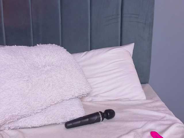 ninna-curly live on BongaCams