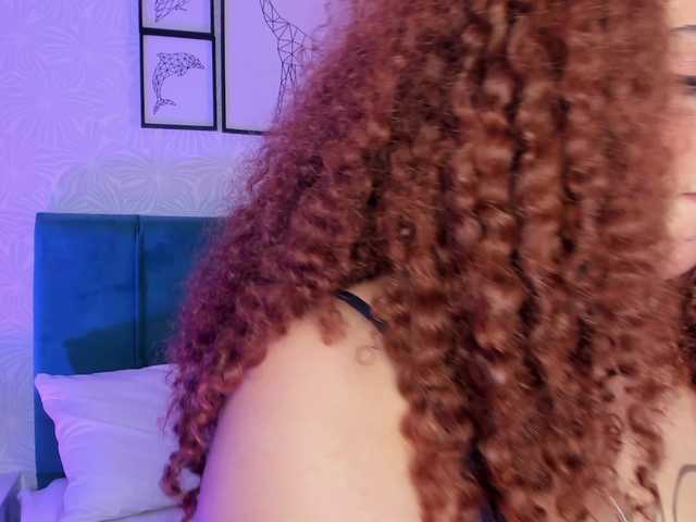 ninna-curly live cam on BongaCams