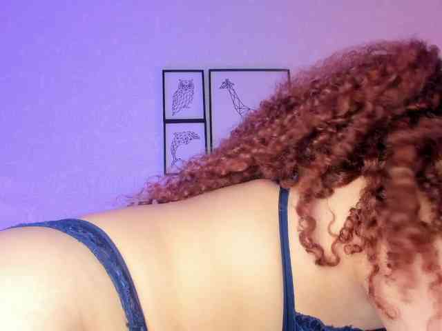 ninna-curly