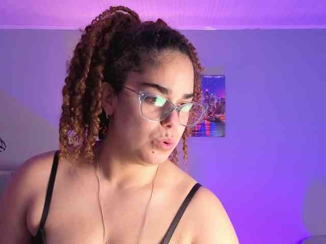 ninna-curly