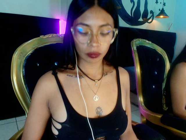Yayiittha live cam preview