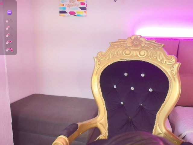 Yayiittha live cam on UnifiedCams