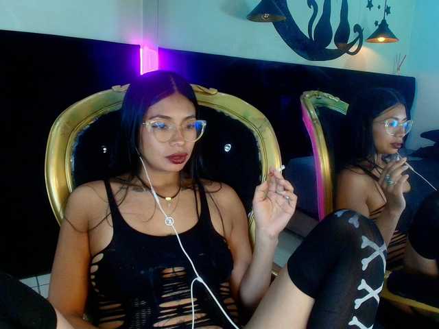 Yayiittha live cam preview