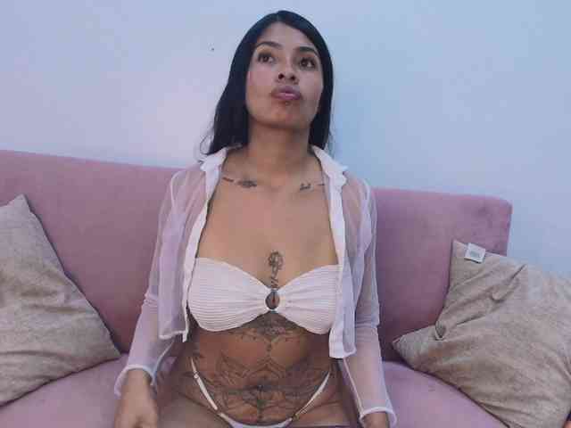 Yayiittha webcam