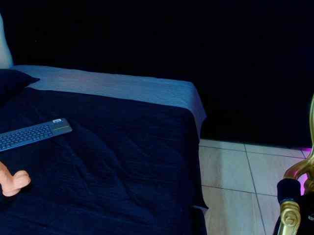 Yayiittha webcam
