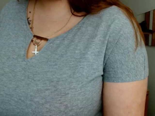 Leilabeayte24 live cam on BongaCams