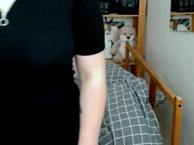 Leilabeayte24 live cam on BongaCams