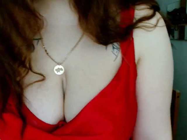 Leilabeayte24 live cam on BongaCams