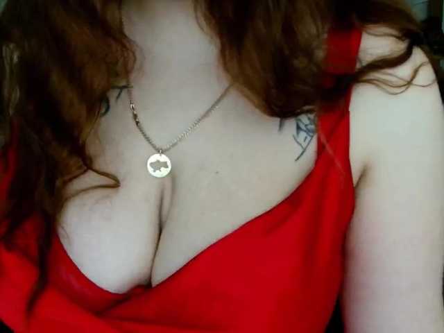 Leilabeayte24 live cam on BongaCams