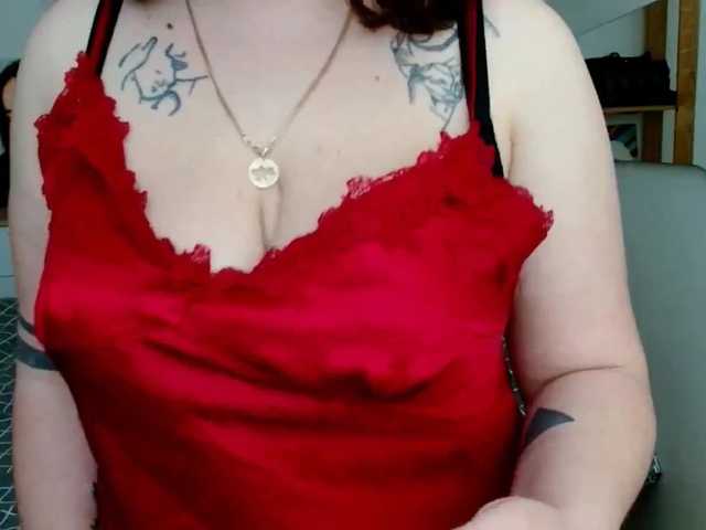 Leilabeayte24 live cam on BongaCams