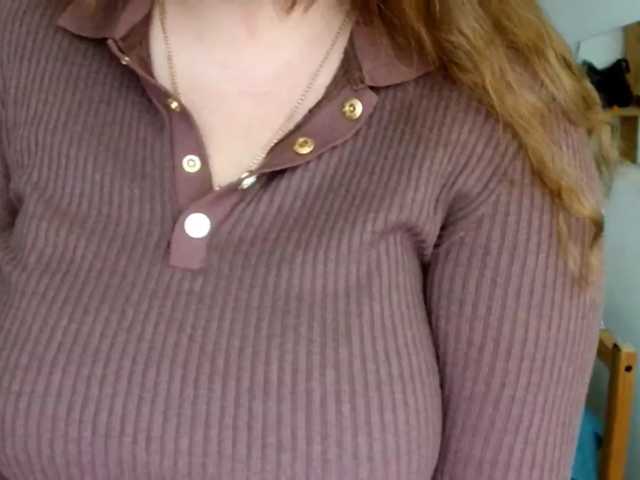 Leilabeayte24 live cam on BongaCams