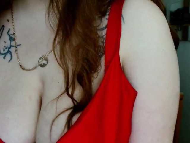 Leilabeayte24 live cam on BongaCams