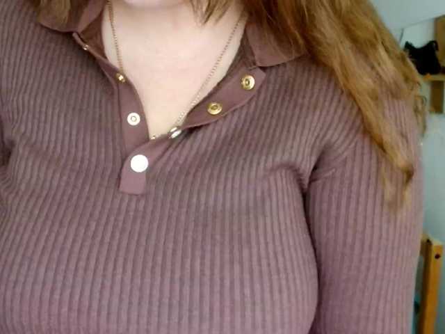 Leilabeayte24 live cam on BongaCams
