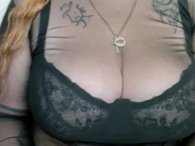 Leilabeayte24 live cam preview