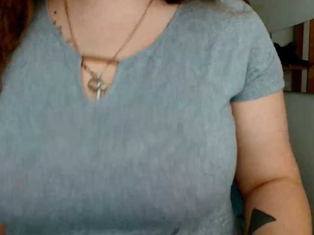 Leilabeayte24 live cam preview