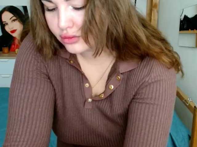 Leilabeayte24 live cam on BongaCams