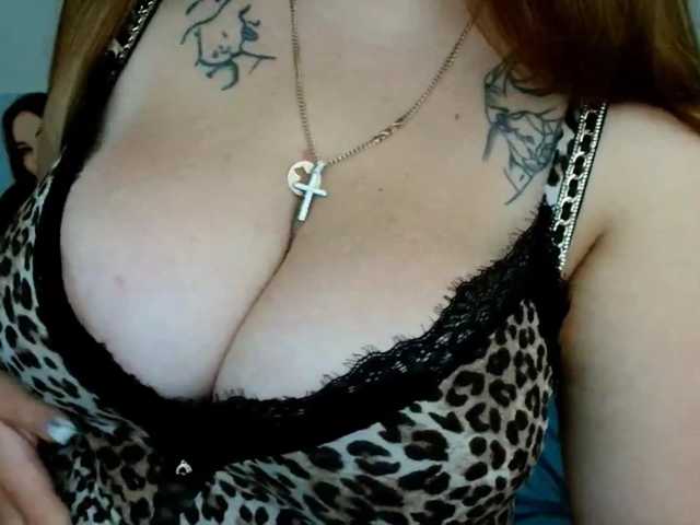 Leilabeayte24 live cam